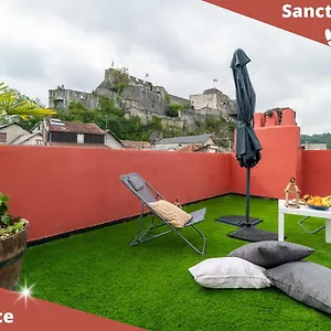 Appartement Air-conditioned Flat With Terrace - Private & Independent - France